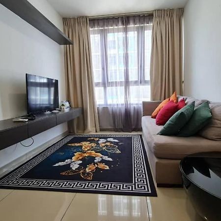 Q Suite At I-City Shah Alam Exterior photo